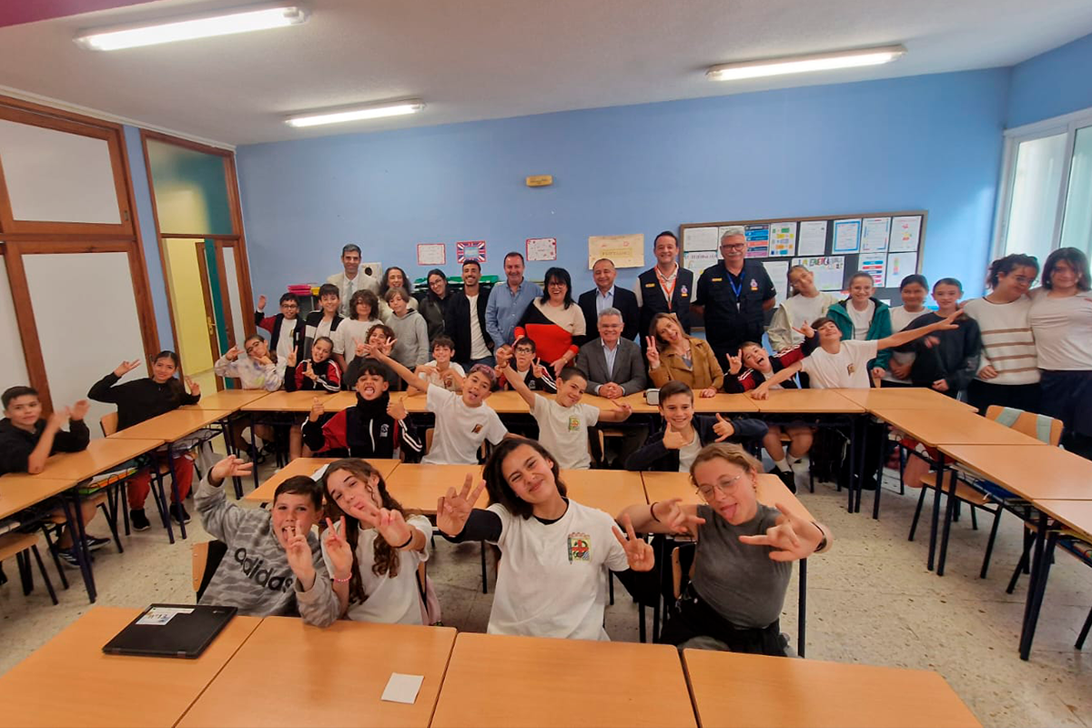 Momento de la presentación en el colegio