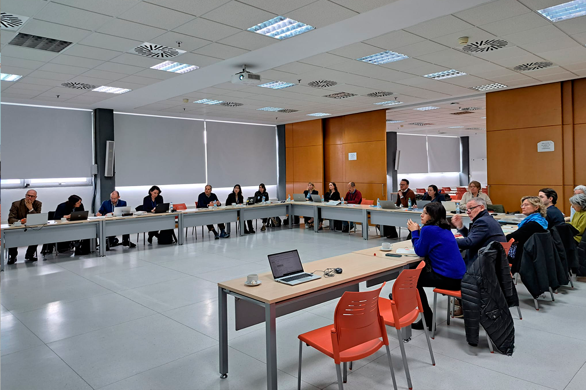 Asistentes al taller durante una de las sesiones